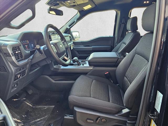 2025 Ford F-150 XLT photo 4