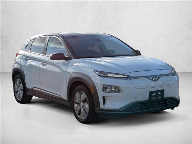 2020 Hyundai Kona Electric SEL photo 3