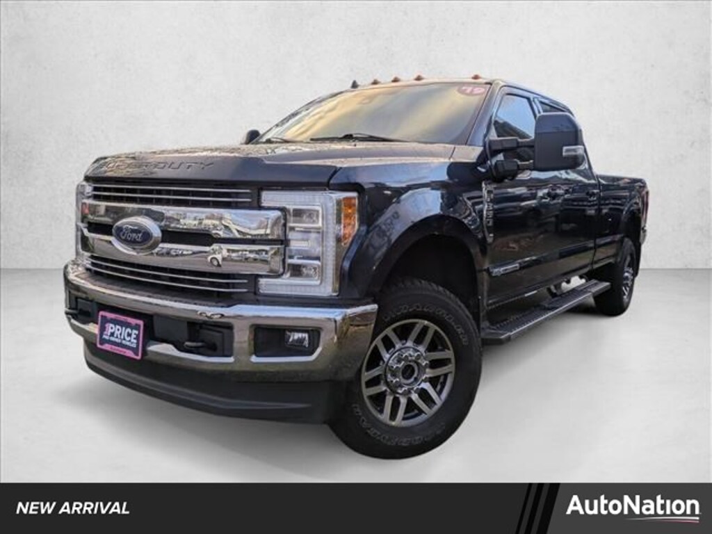 Used 2019 Ford F-350 LARIAT Truck Crew Cab