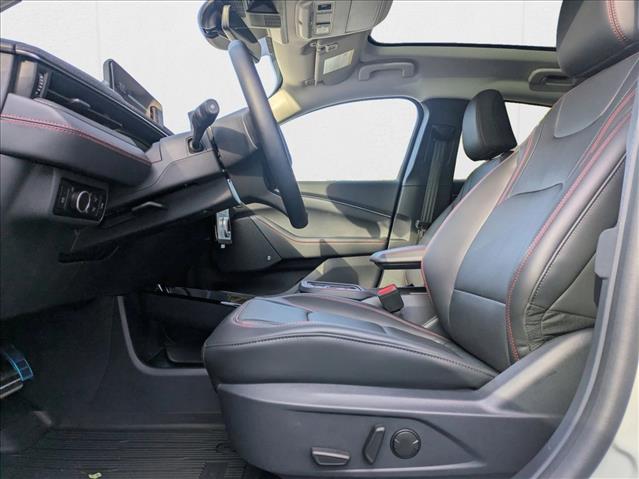 2025 Ford Mustang Mach-E Premium photo 4