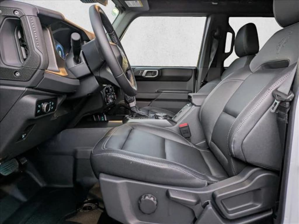 New 2025 Ford Bronco Badlands SUV