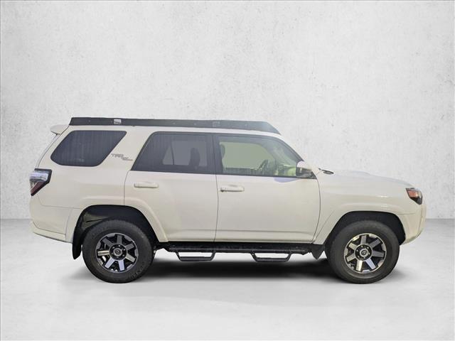 2022 Toyota 4Runner TRD photo 4