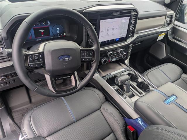 2025 Ford F-150 Platinum photo 3