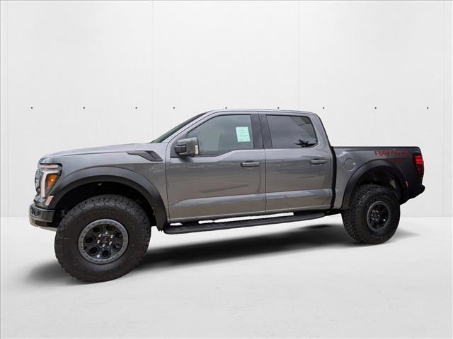 2025 Ford F-150 Raptor photo 3