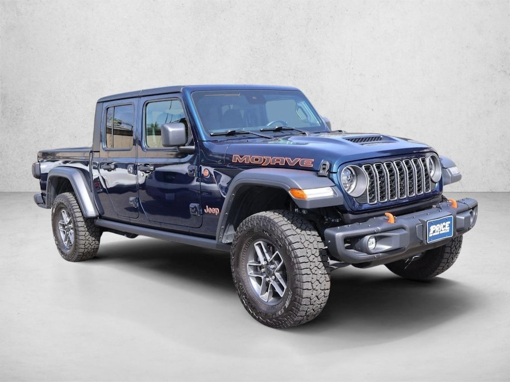 Used 2025 Jeep Gladiator Mojave Truck Crew Cab