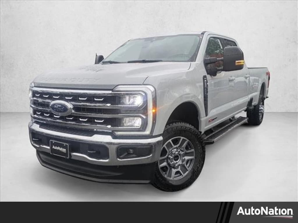 New 2026 Ford F-350 LARIAT Truck Crew Cab