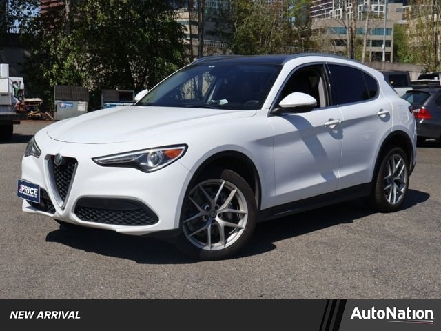 2018 Alfa Romeo Stelvio Base