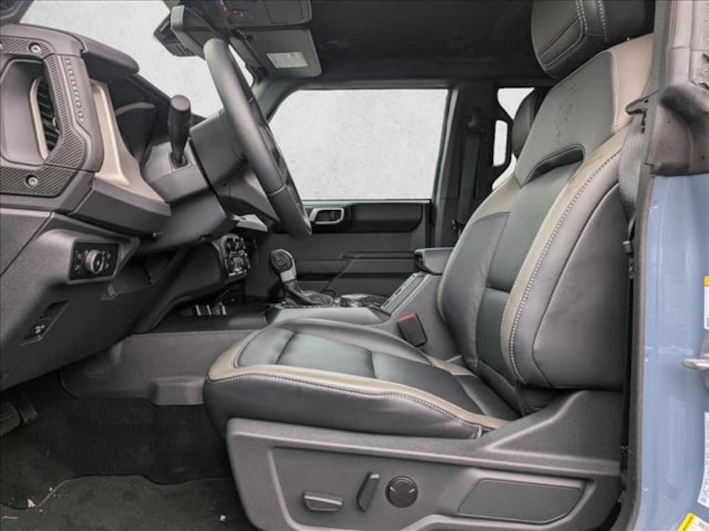 New 2025 Ford Bronco Outer Banks SUV