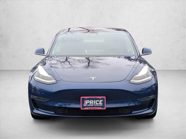 Used 2018 Tesla Model 3 Long Range Dual Motor with VIN 5YJ3E1EB9JF116007 for sale in Bellevue, WA