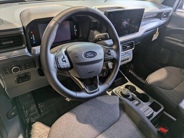 2025 Ford Maverick XLT photo 2