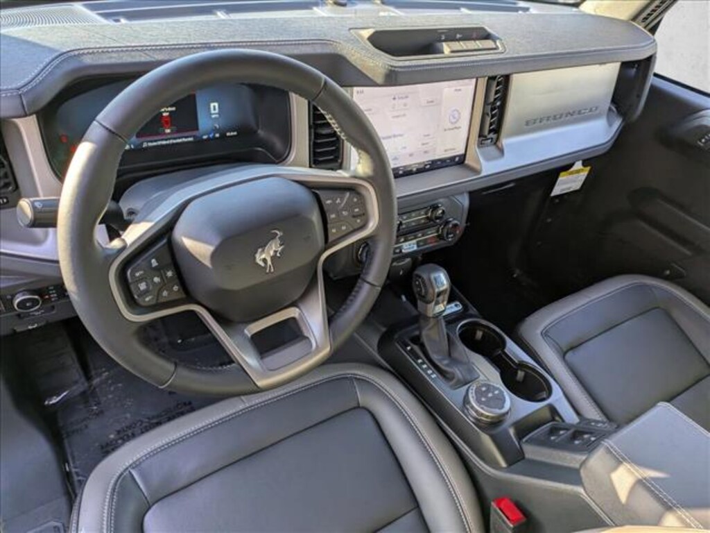 New 2025 Ford Bronco Outer Banks SUV