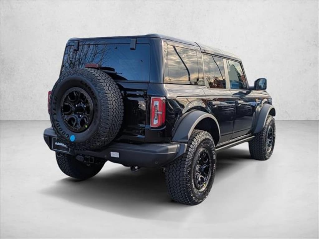 New 2025 Ford Bronco Badlands SUV