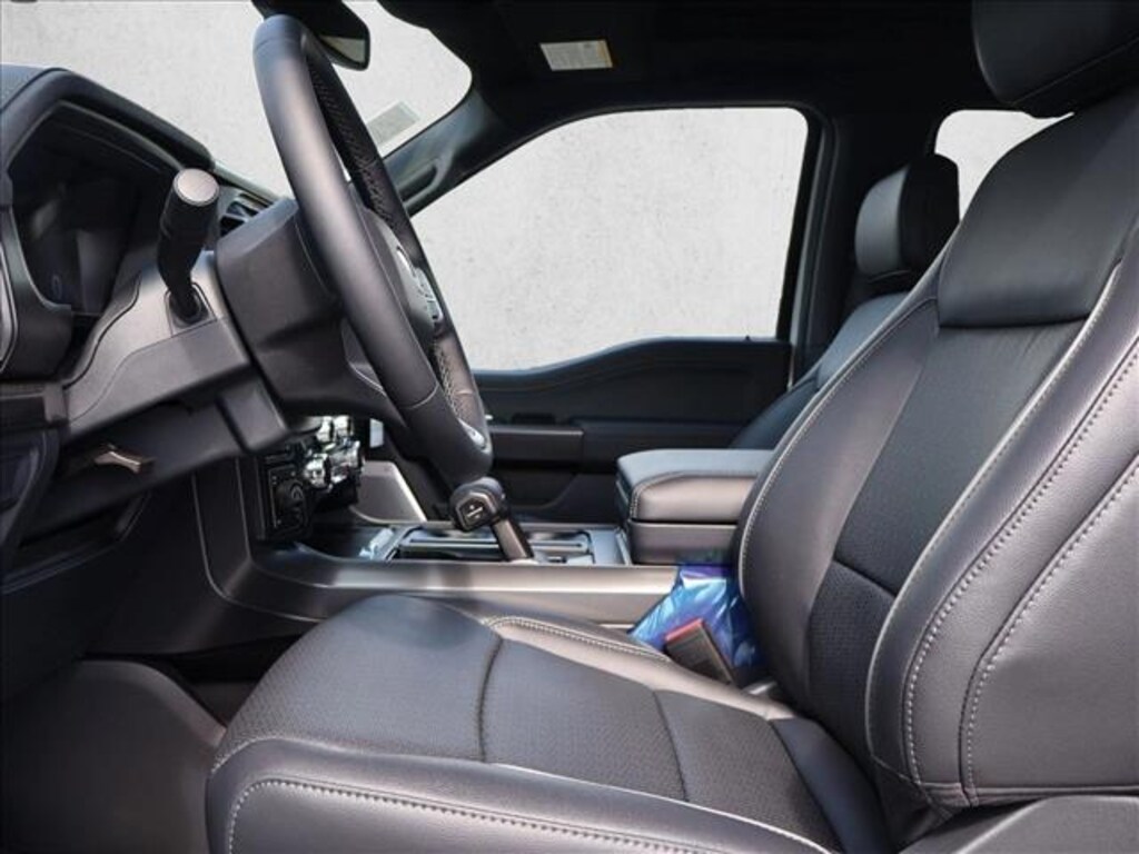 New 2026 Ford F-150 LARIAT Truck SuperCrew Cab