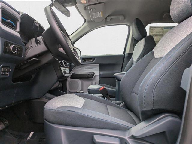 2025 Ford Maverick XLT photo 4