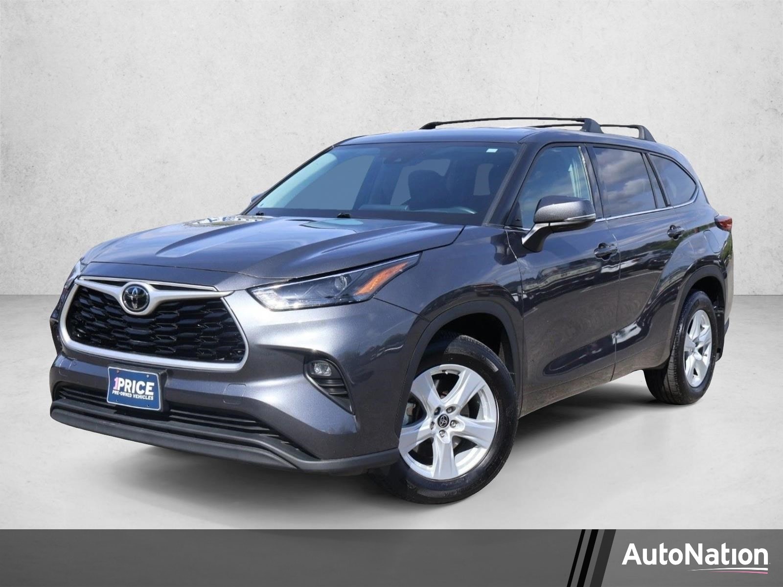 2022 Toyota Highlander LE 4x4 V6's photo
