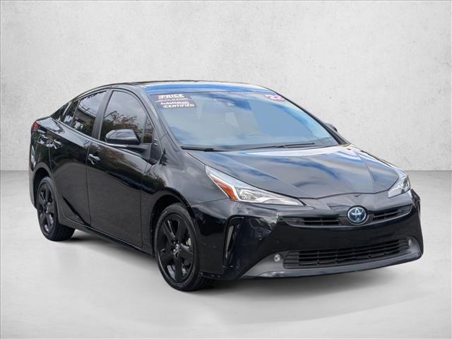 2022 Toyota Prius XLE photo 2