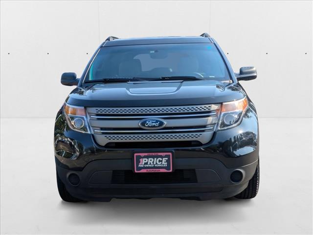 2014 Ford Explorer Base photo 2