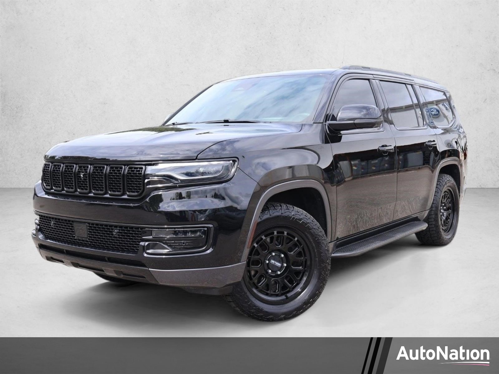 2022 Jeep Wagoneer Series III 4WD's photo