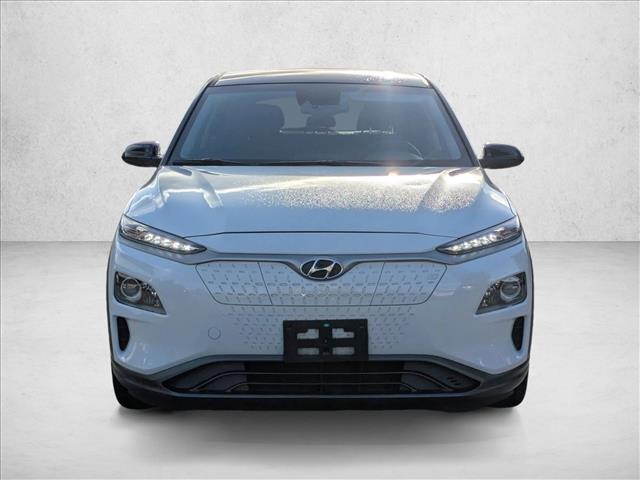 2020 Hyundai Kona Electric SEL photo 2