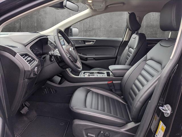 2022 Ford Edge SEL photo 3