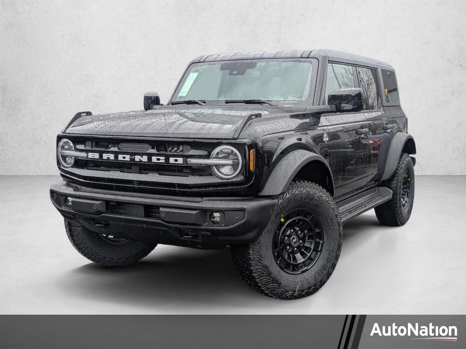 2026 Ford Bronco Outer Banks 4x4's photo