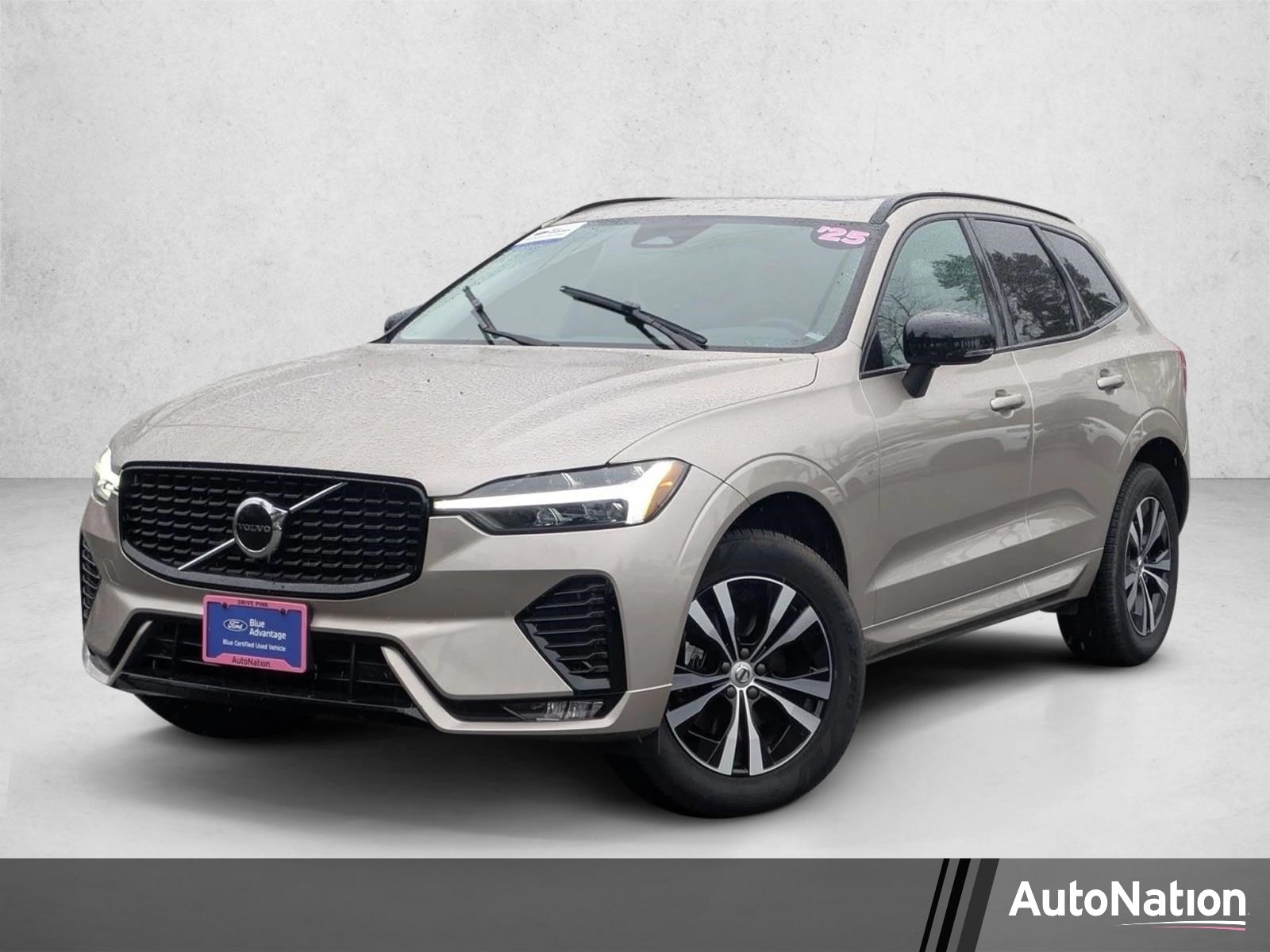 2025 Volvo XC60