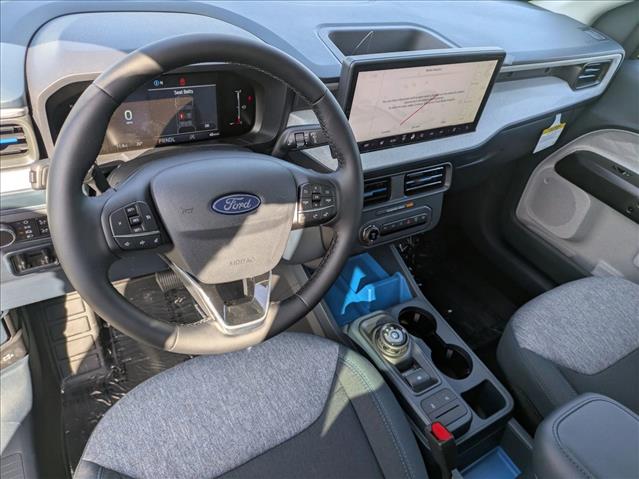 2025 Ford Maverick XLT photo 3