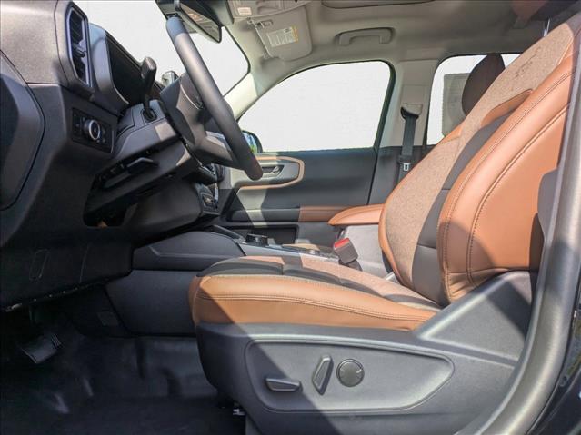 2025 Ford Bronco Sport Outer Banks photo 4
