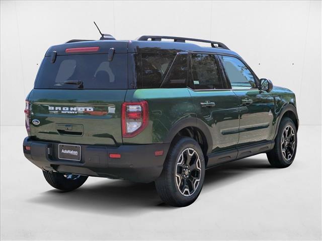 2025 Ford Bronco Sport Outer Banks photo 2