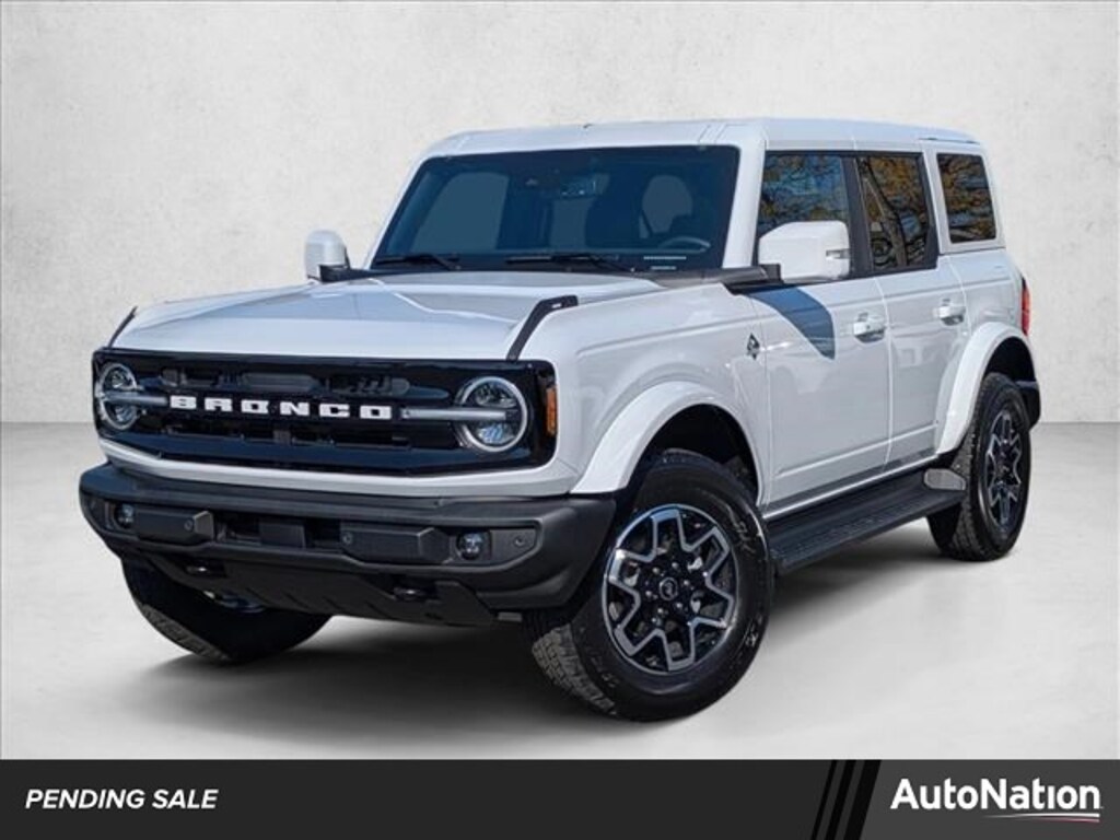 New 2025 Ford Bronco Outer Banks SUV