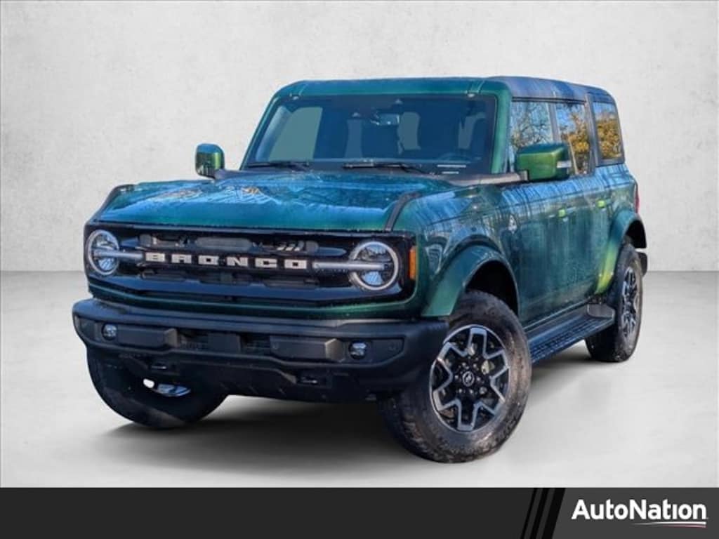 New 2025 Ford Bronco Outer Banks SUV
