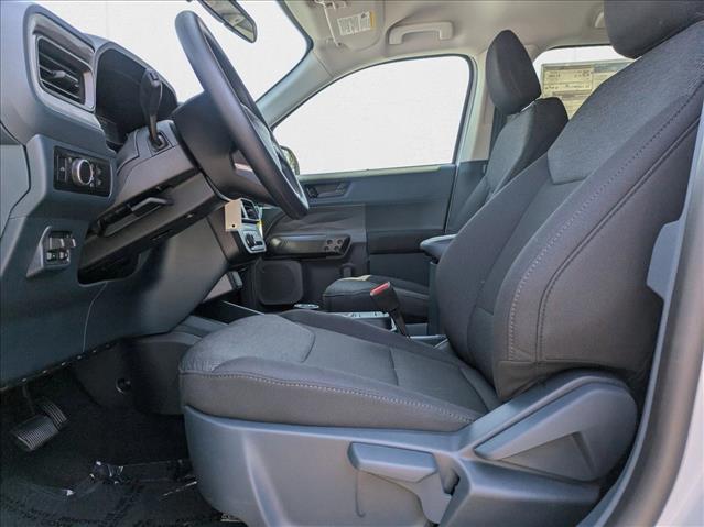 2025 Ford Maverick XL photo 4