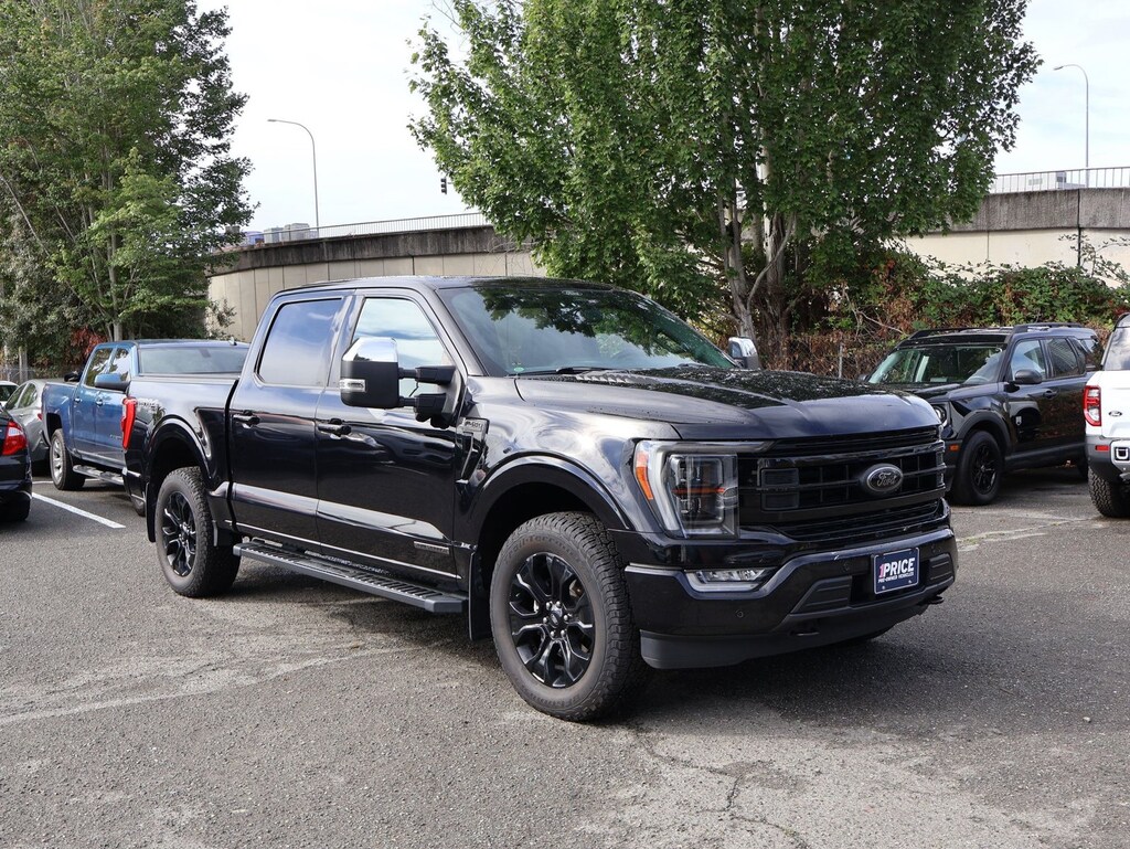 Used 2022 Ford F-150 LARIAT Truck SuperCrew Cab