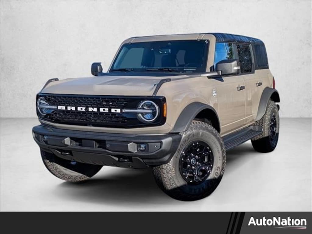 New 2025 Ford Bronco Outer Banks SUV