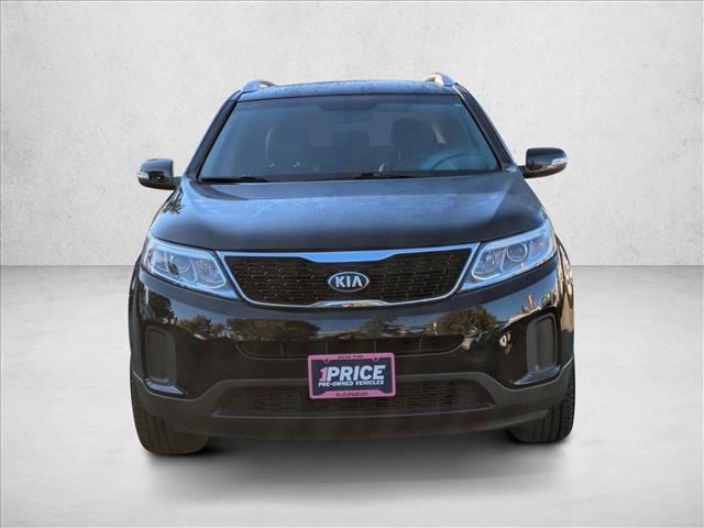 Used 2014 Kia Sorento LX with VIN 5XYKTDA73EG474416 for sale in Bellevue, WA