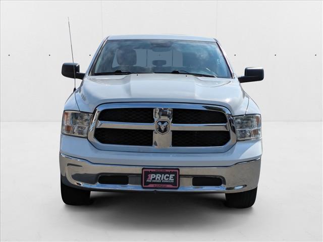 2020 Ram 1500 Classic SLT photo 2