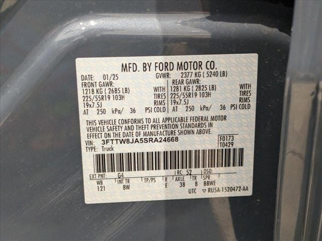 2025 Ford Maverick XLT - Photo 18