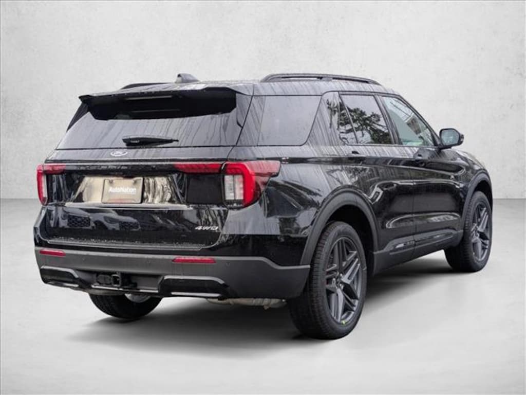 New 2026 Ford Explorer ST-Line SUV