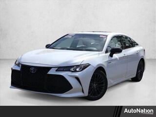 2020 Toyota Avalon Hybrid Hybrid XSE Sedan
