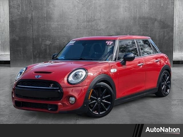 2018 MINI Cooper S's photo
