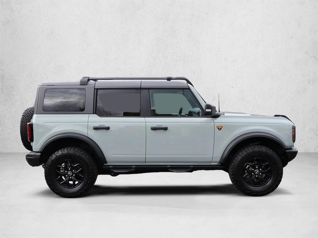 Used 2023 Ford Bronco Badlands SUV