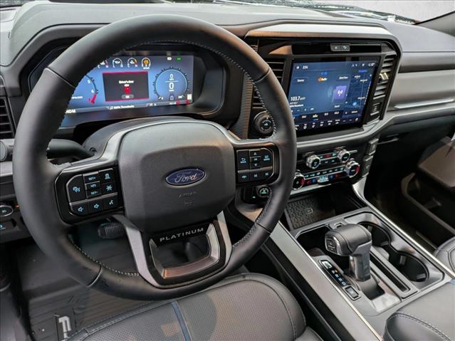2025 Ford F-150 Platinum photo 3