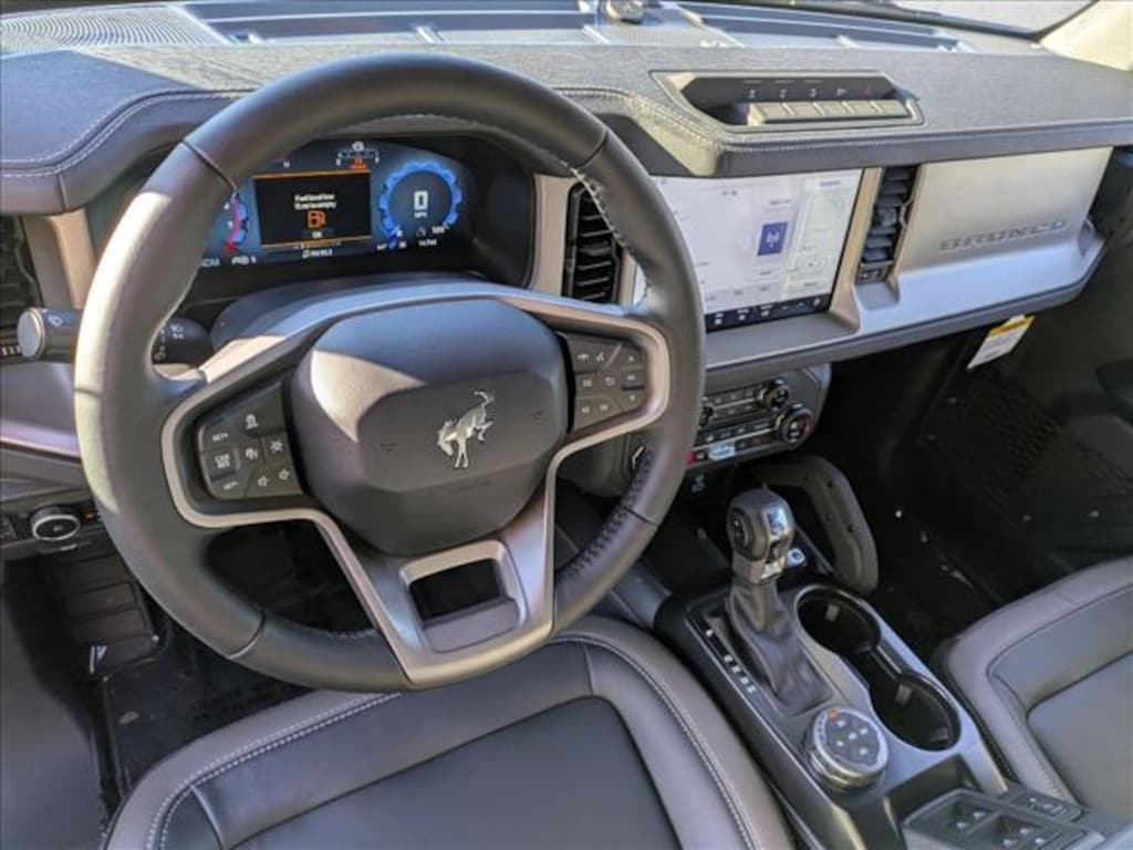 New 2025 Ford Bronco Outer Banks SUV