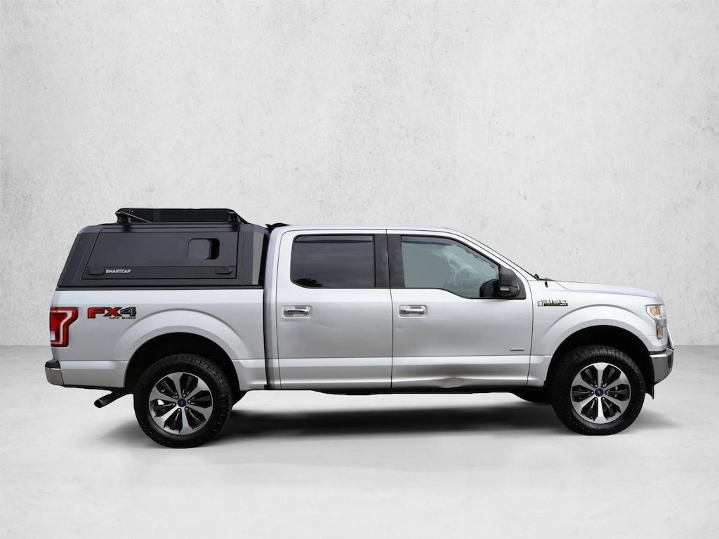 Used 2017 Ford F-150 XLT Truck SuperCrew Cab