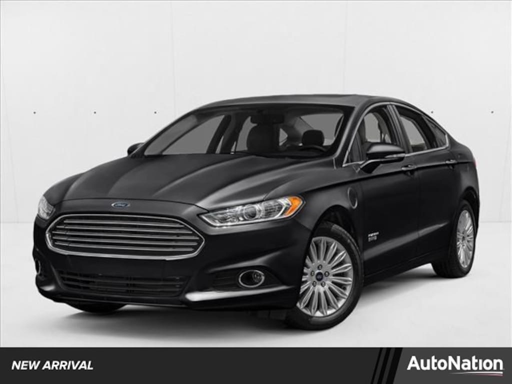 Used 2016 Ford Fusion Energi Titanium Sedan