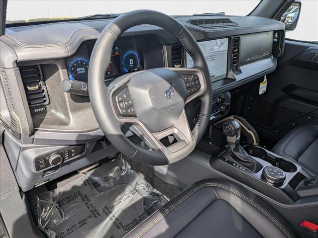 2025 Ford Bronco Badlands photo 3