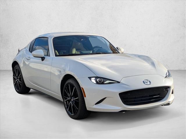2024 Mazda MX-5 Miata Miata RF Grand Touring photo 3