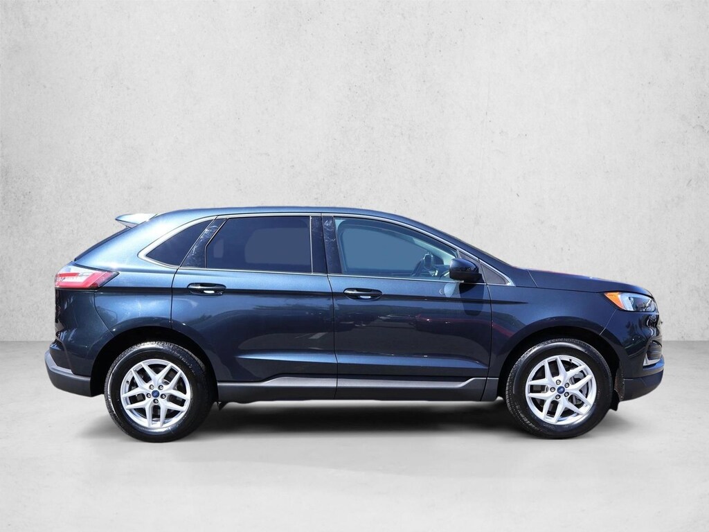 Used 2022 Ford Edge SEL SUV