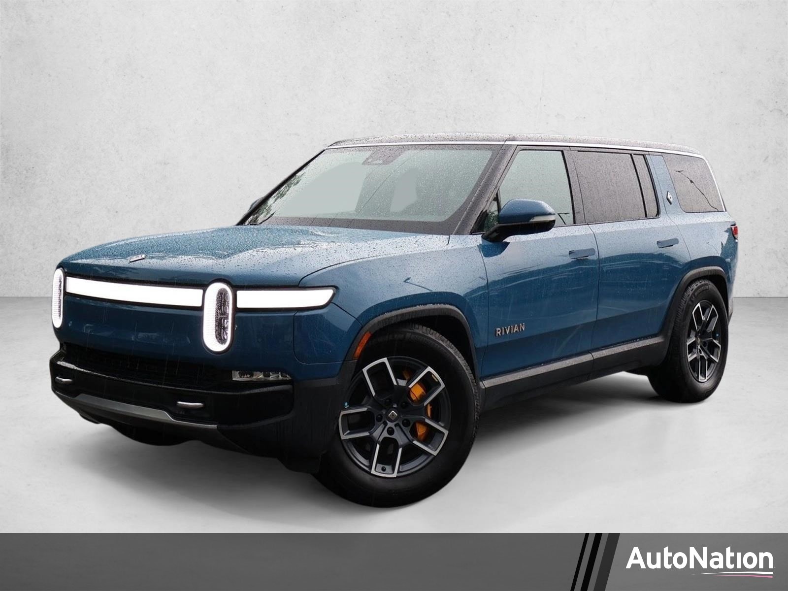 2023 Rivian R1S
