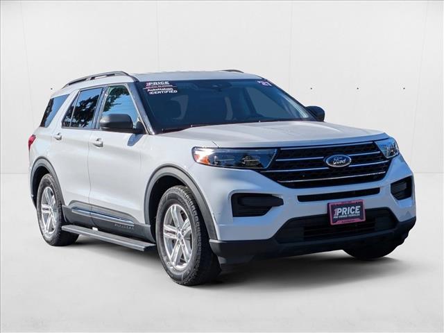 2021 Ford Explorer XLT photo 2